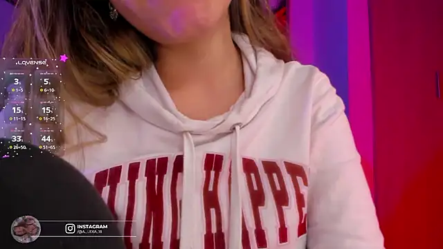 Violet Blazee online show from 18, 3, 2026