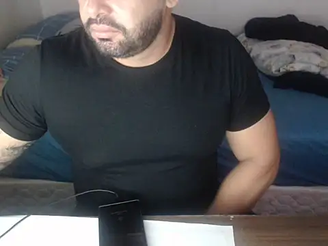 Snapshot of drlluis chatting on 3, 2, 2026 drlluis online show from 3, 2, 2026