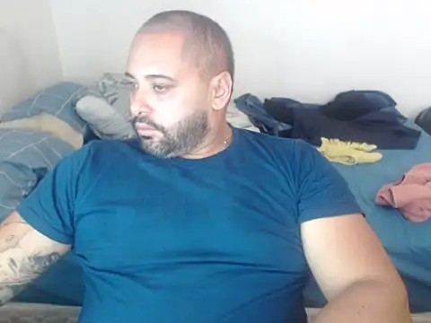 Snapshot of drlluis chatting on 5, 2, 2026 drlluis online show from 5, 2, 2026