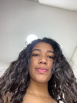 MikaScarlet online show from 2, 4, 2026