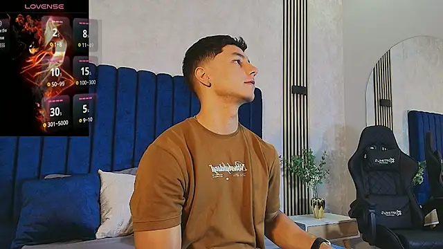 Noah Clarkk online show from 25, 5, 2026