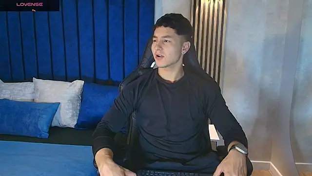 Snapshot of Noah_Clarkk chatting on 18, 6, 2026 Noah Clarkk online show from 18, 6, 2026