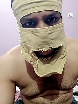 Snapshot of notyg240 chatting on 26, 4, 2026 notyg240 online show from 26, 4, 2026