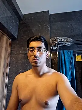 Snapshot of carlitosfarooq chatting on 22, 2, 2026 carlitosfarooq online show from 22, 2, 2026