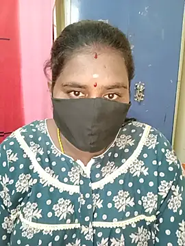 Snapshot of sirisha__9 chatting on 3, 8, 2026 sirisha 9 online show from 3, 8, 2026
