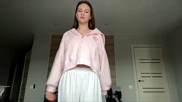 Snapshot of lisa_montana chatting on 20, 12, 2025 lisa montana online show from 20, 12, 2025