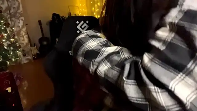 emo sweet online show from 19, 12, 2025