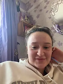 LilyLuck  online show from 25, 2, 2026