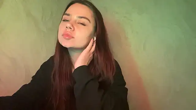 Snapshot of MiloyNoir chatting on 14, 1, 2026 MiloyNoir online show from 14, 1, 2026