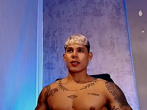 Snapshot of oruz_stud chatting on 3, 2, 2026 oruz stud online show from 3, 2, 2026