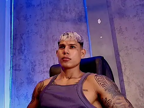 Snapshot of oruz_stud chatting on 4, 2, 2026 oruz stud online show from 4, 2, 2026