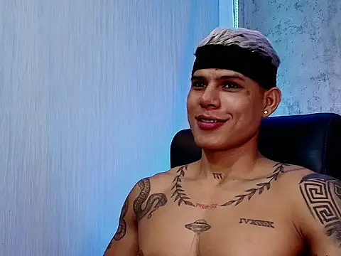 Snapshot of oruz_stud chatting on 5, 2, 2026 oruz stud online show from 5, 2, 2026