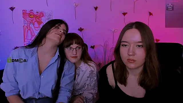 Snapshot of lizzie_boom_ chatting on 3, 3, 2026 lizzie boom online show from 3, 3, 2026