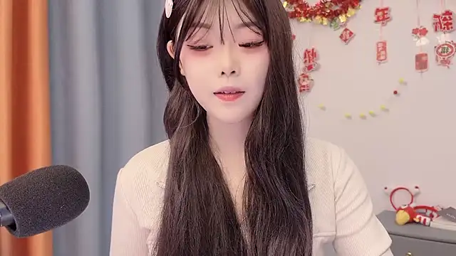 smalldaisy online show from 6, 3, 2026