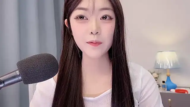 smalldaisy online show from 8, 4, 2026