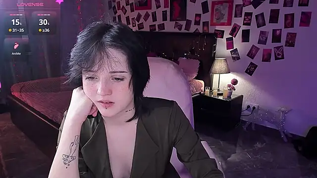 SarahShelby online show from 6, 3, 2026