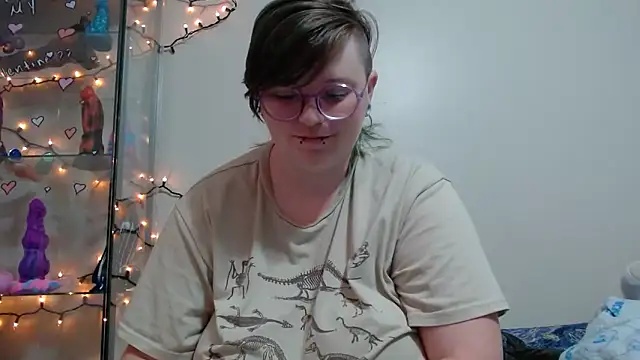 Pupghostt online show from 6, 4, 2026