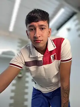 Snapshot of neithan_sleitherx chatting on 18, 2, 2026 neithan sleitherx online show from 18, 2, 2026