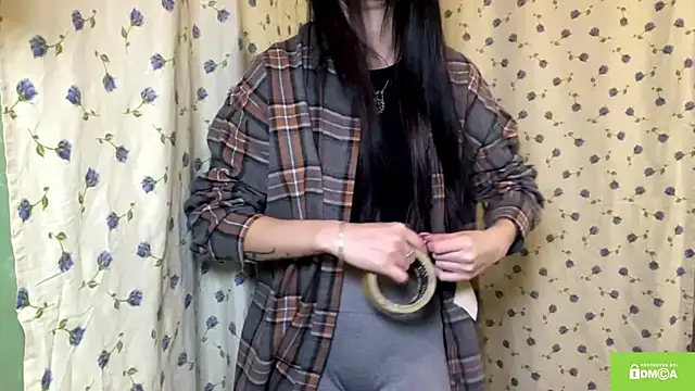 EstherKiester online show from 10, 1, 2026