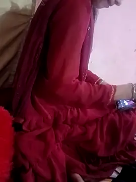 Snapshot of Desipari_777 chatting on 8, 2, 2026 Desipari 777 online show from 8, 2, 2026