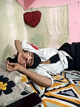 Snapshot of Desipari_777 chatting on 22, 2, 2026 Desipari 777 online show from 22, 2, 2026