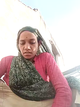 Karishma singh online show from 7, 4, 2026