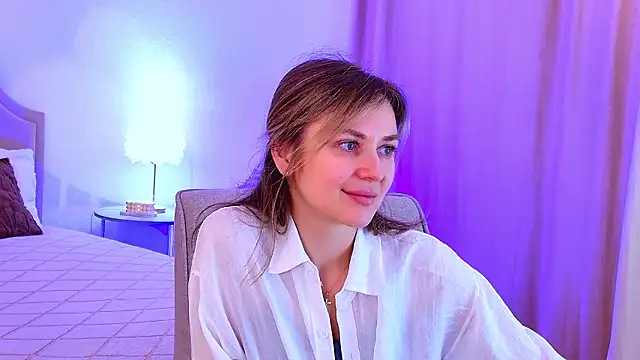 EmeraldGlow online show from 24, 3, 2026