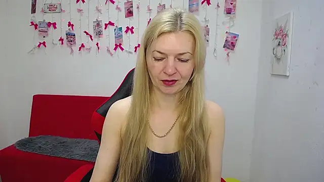 Snapshot of MelissaTyler chatting on 23, 5, 2026 MelissaTyler online show from 23, 5, 2026