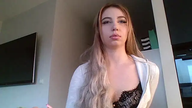 TeenLily online show from 16, 1, 2026