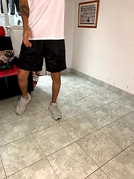 Snapshot of Latin_Paisa_Boy chatting on 5, 1, 2026 Latin Paisa Boy online show from 5, 1, 2026