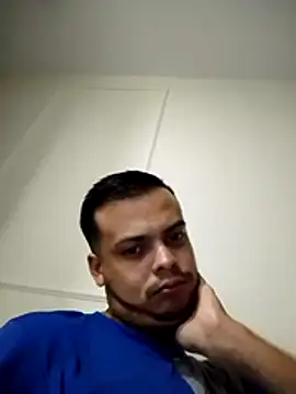 soytorres92 online show from 8, 6, 2026