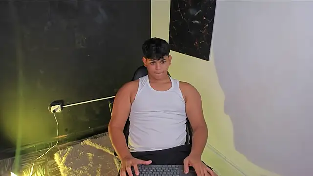 Nicole and thiago1 online show from 18, 2, 2026