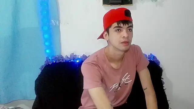 nico22love online show from 5, 2, 2026