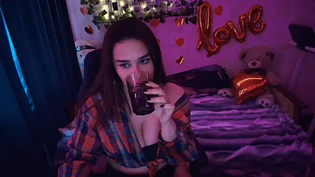 AlisiaRose online show from 28, 3, 2026