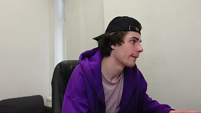 Daniel Shawnn online show from 2, 4, 2026