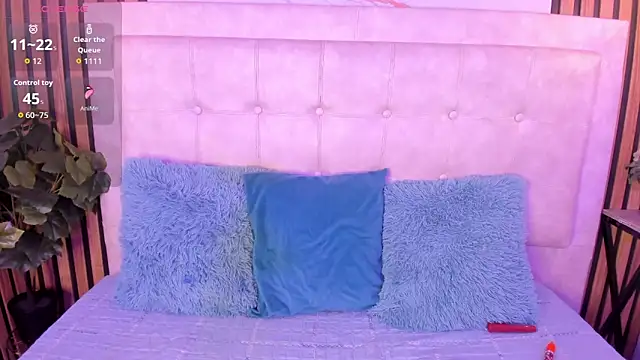 Snapshot of Silver_Breeze chatting on 7, 2, 2026 Silver Breeze online show from 7, 2, 2026