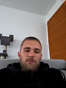 Benjamiinlt online show from 5, 5, 2026