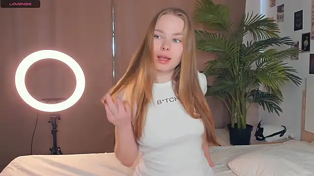 Icehoneybyte online show from 27, 3, 2026