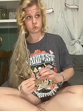 Snapshot of Autumn_paige chatting on 16, 2, 2026 Autumn paige online show from 16, 2, 2026