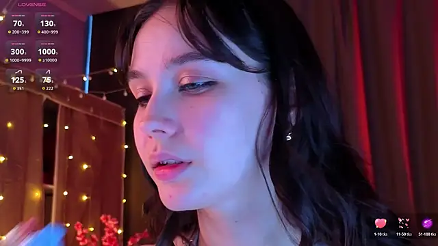 Snapshot of KiraYukimura chatting on 9, 4, 2026 KiraYukimura online show from 9, 4, 2026