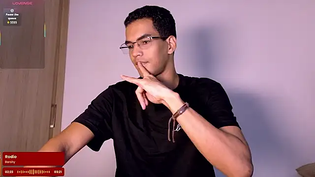 Snapshot of Pikashu7u7 chatting on 10, 1, 2026 Pikashu7u7 online show from 10, 1, 2026