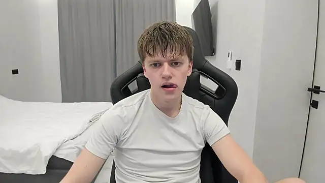 bonekoambalabu online show from 20, 4, 2026