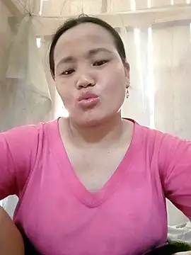 Snapshot of Muimui99 chatting on 27, 5, 2026 Muimui99 online show from 27, 5, 2026