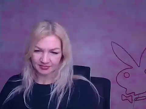Snapshot of Madonna_Fire chatting on 8, 1, 2026 Madonna Fire online show from 8, 1, 2026