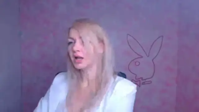 Snapshot of Madonna_Fire chatting on 10, 1, 2026 Madonna Fire online show from 10, 1, 2026