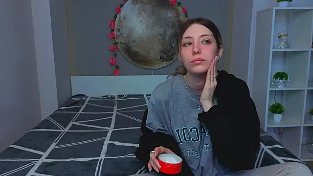 BrianneMallory online show from 25, 2, 2026