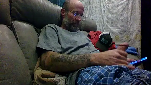 Snapshot of tittycum3636 chatting on 8, 2, 2026 tittycum3636 online show from 8, 2, 2026