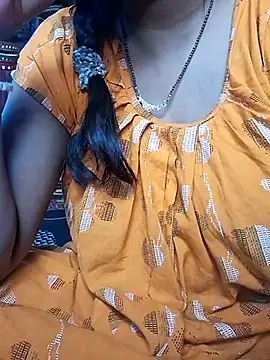 Snapshot of Romance_Aliya chatting on 3, 2, 2026 Romance Aliya online show from 3, 2, 2026