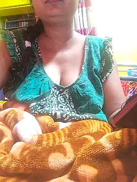 Snapshot of Romance_Aliya chatting on 7, 2, 2026 Romance Aliya online show from 7, 2, 2026