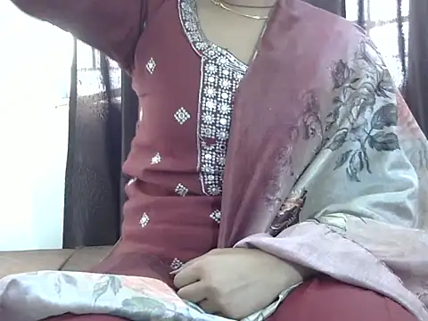 Sexy-quit online show from 9, 3, 2026